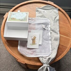 Olli World Gray Baby Bib